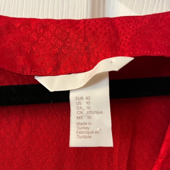 H&M red dress - Picture 5 of 5